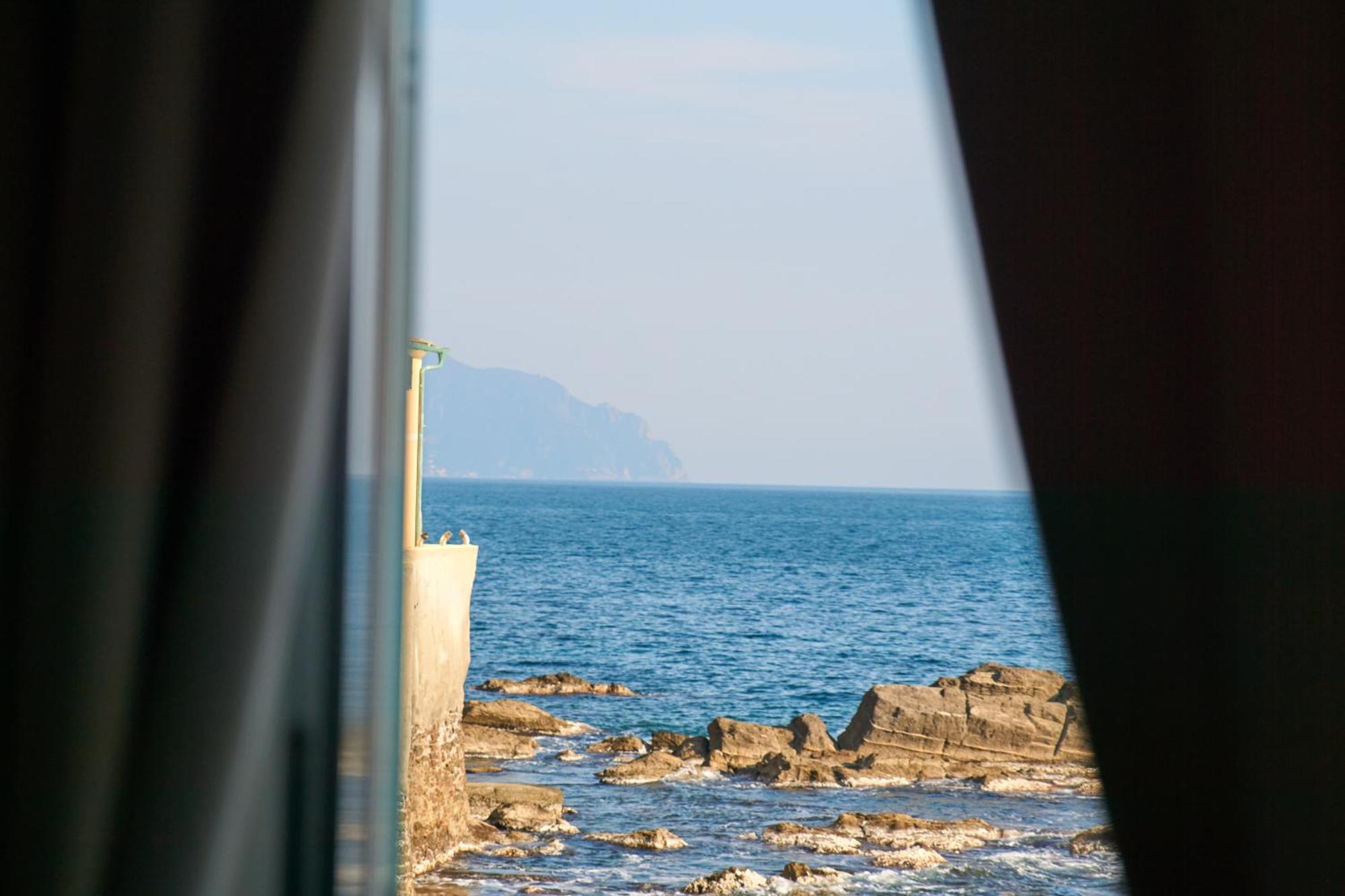 Апартаменты Nel Gozzo Sul Mare - Genovainrelax Экстерьер фото