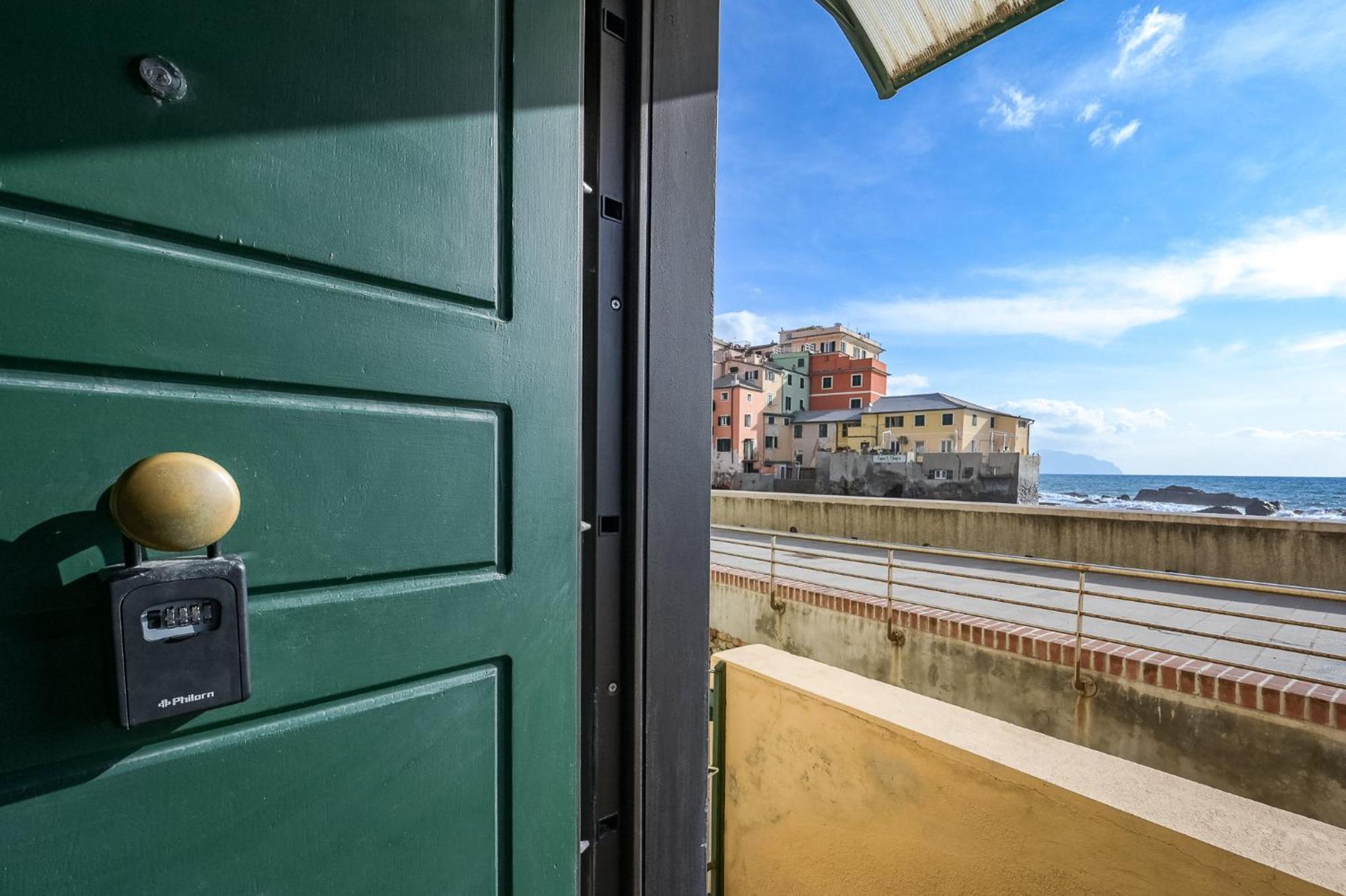 Апартаменты Nel Gozzo Sul Mare - Genovainrelax Экстерьер фото